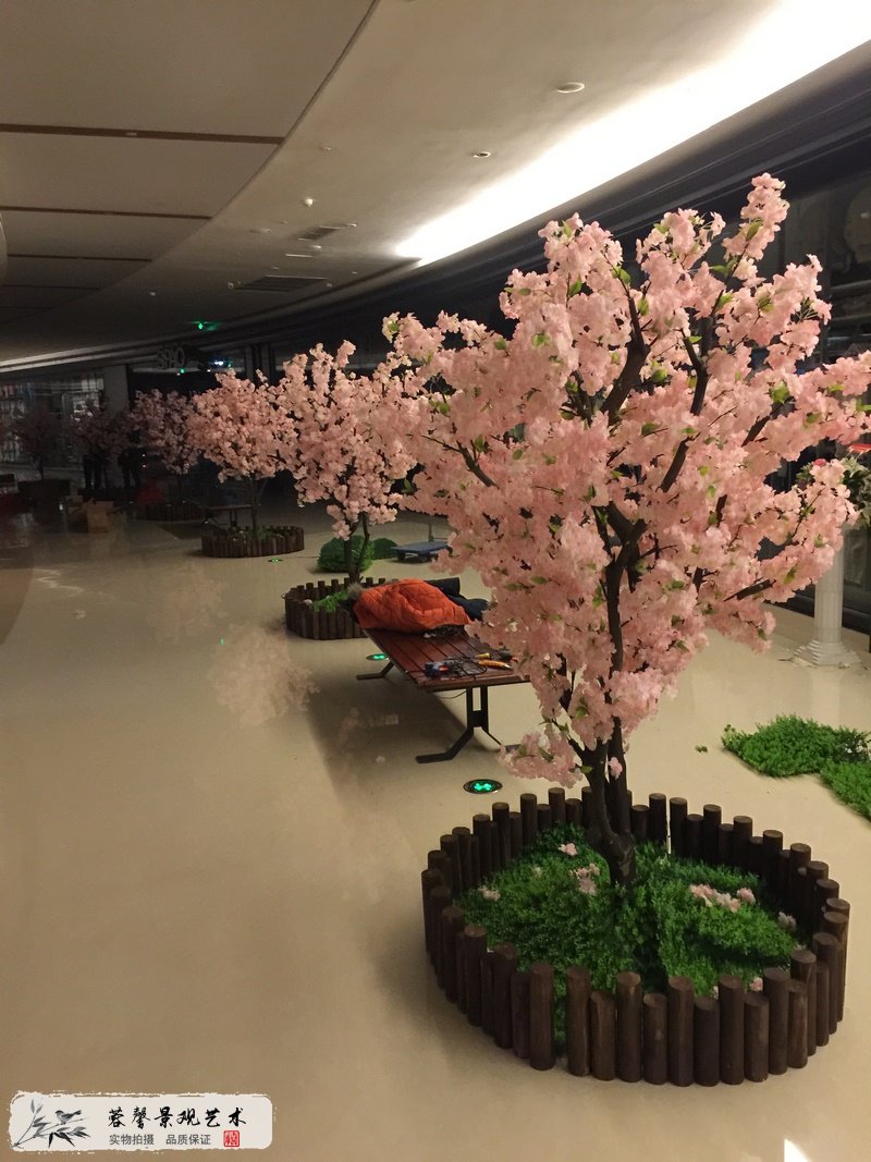湯樂(lè)源溫泉仿真櫻花樹(shù)