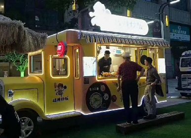 快餐玻璃鋼餐車